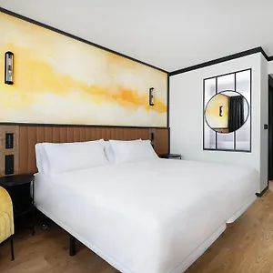 Barcelo Powisle Hotel
