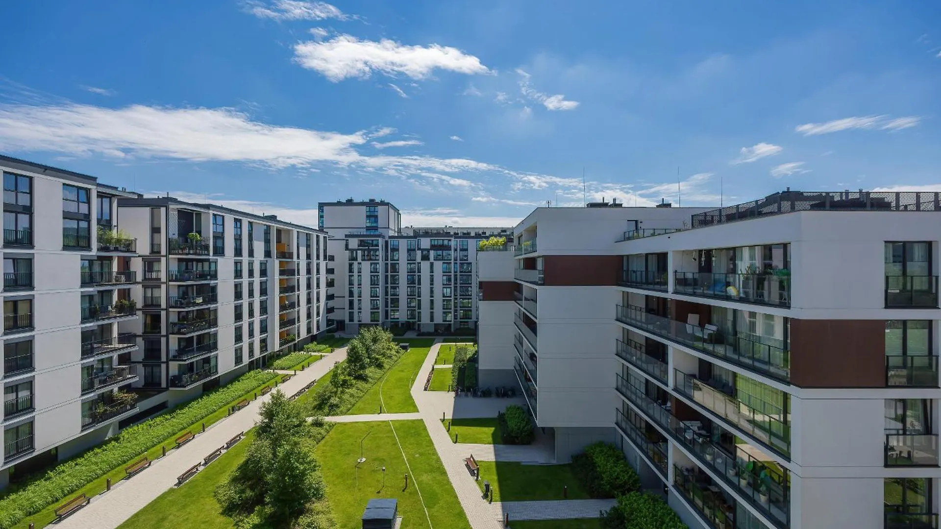 Ekskluzywny Apartament Z Antresola By Renters Prestige Warsaw Poland